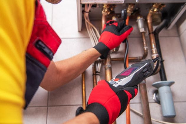 How Do Gas Engineers Check For Gas Leaks?